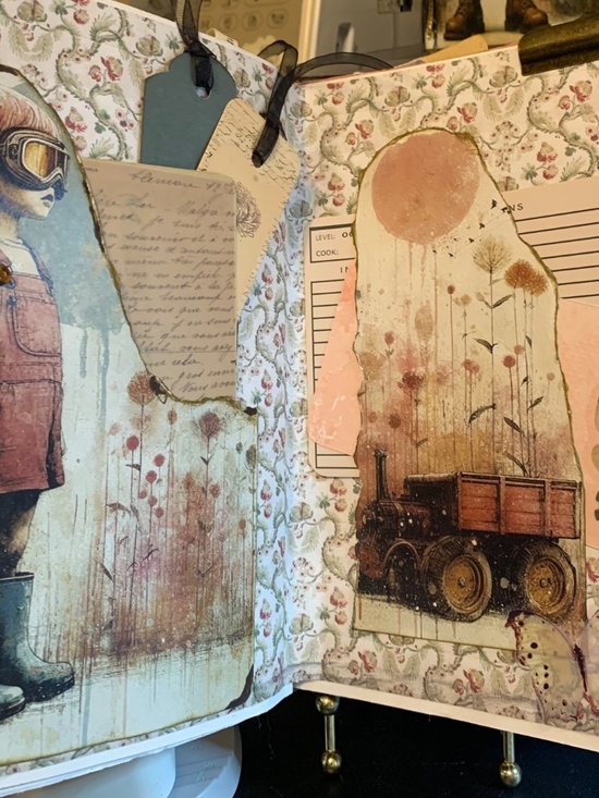 Junk Journal Art Journal - Picture 11 of 13